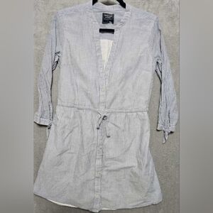 Abercrombie & Fitch Striped Long-sleeve Tie-waist Shirt Dress. Size S